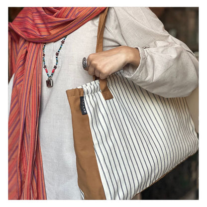 Brown Chic Tote bag-Luxease Edit I
